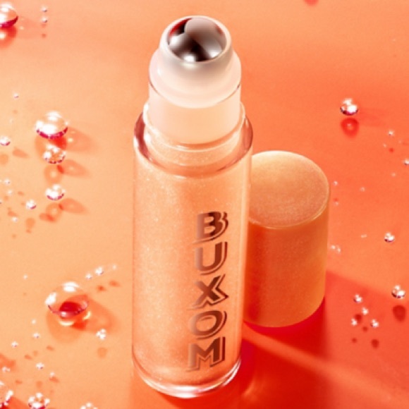 BUXOM Summer Babe Plumping Lip Oil in Beaming 0.27fl oz/8mL - Picture 1 of 3